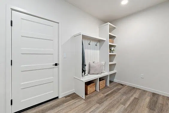2 bed, 1404 sqft, $2,795 — Photo 3