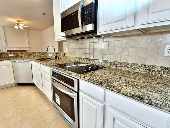 2nd image of 3120 Hoffman Dr