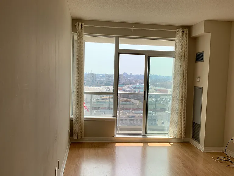 15 N Park Rd #1601 — Photo 3
