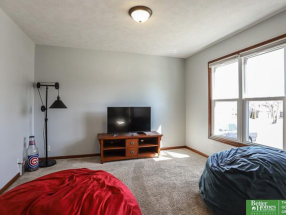 5th image of 6622 S 162nd Ave