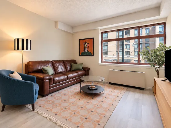 4-74 48th Ave #2E, Queens, NY 11109