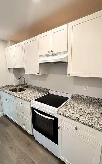 20 Coral Ave #12 — Photo 1