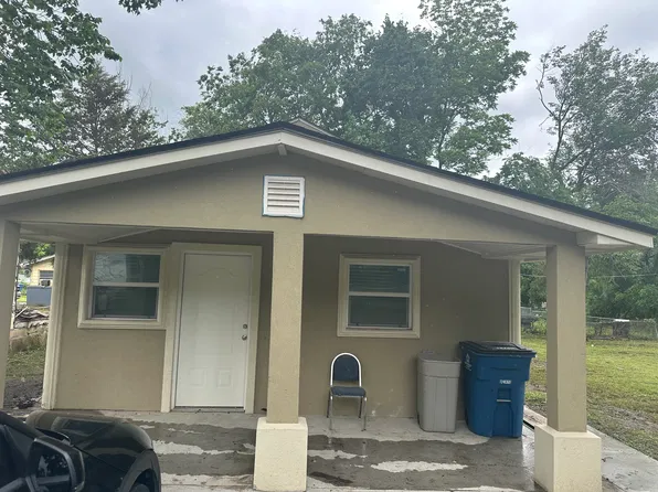 1403 N Hickory St, McAlester, OK 74501