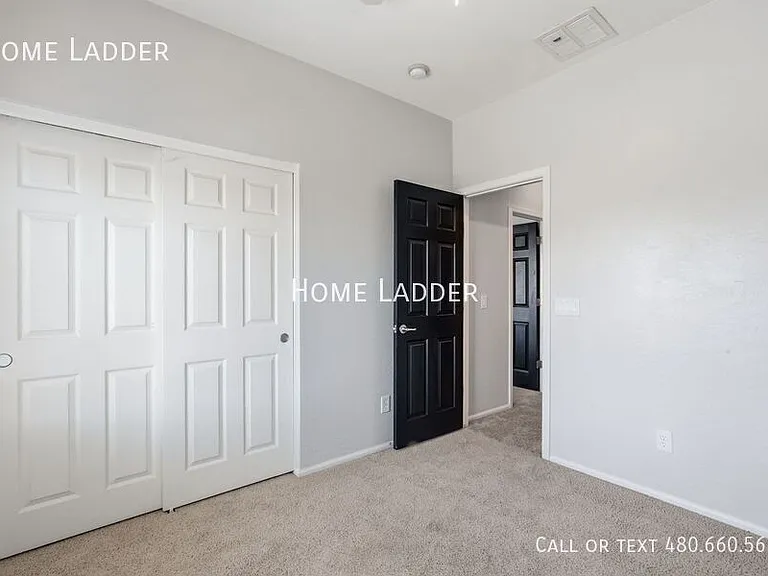18428 N Jameson Dr — Photo 20