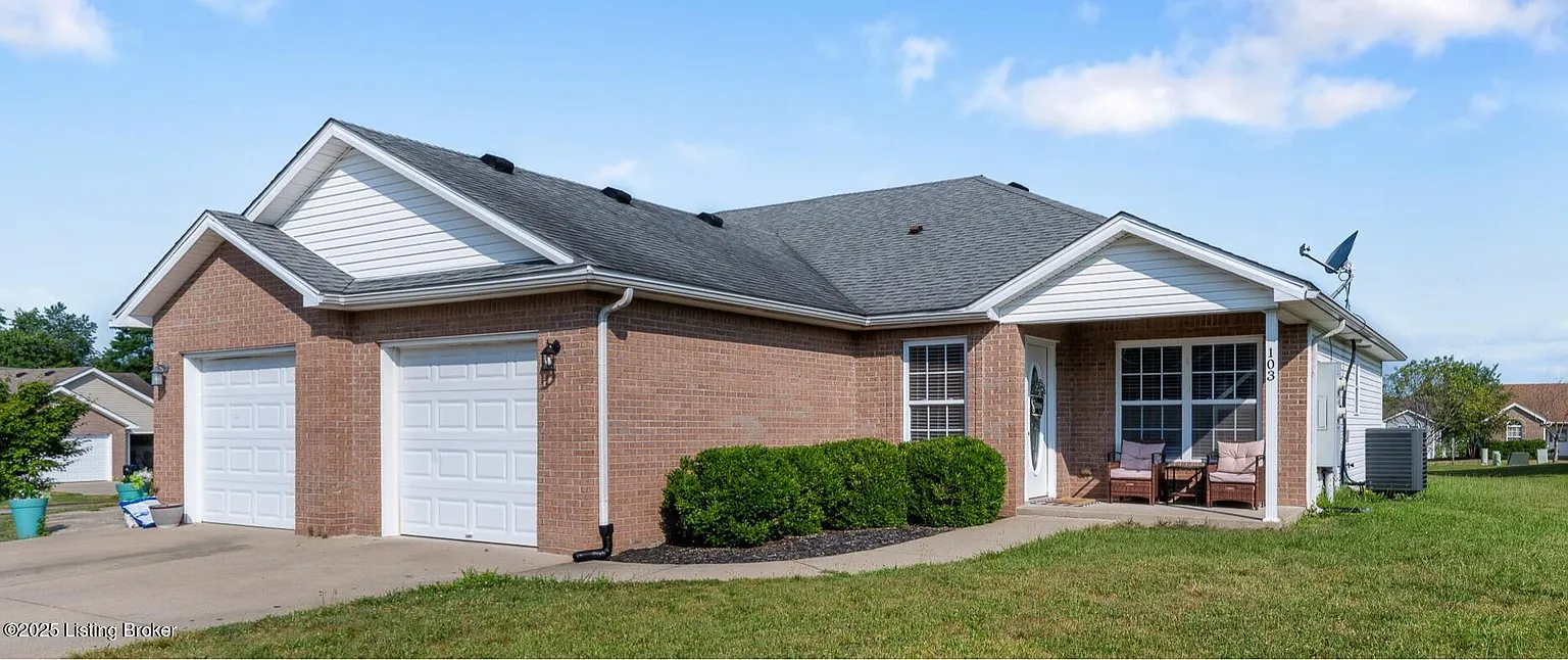 103 McIntosh Dr photo 1
