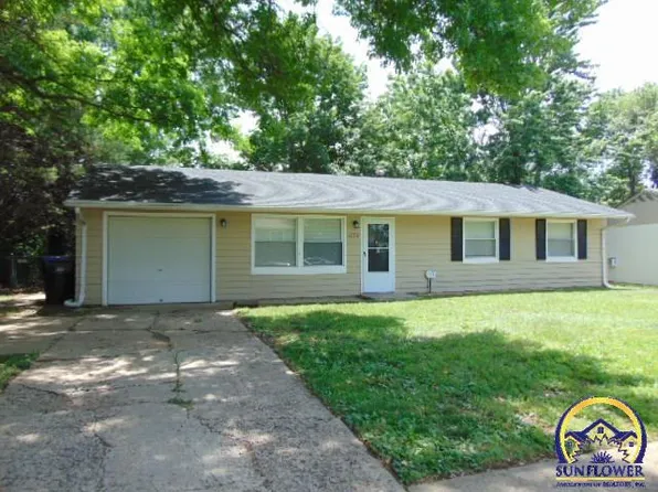 1752 SE 29th Ter, Topeka, KS 66605