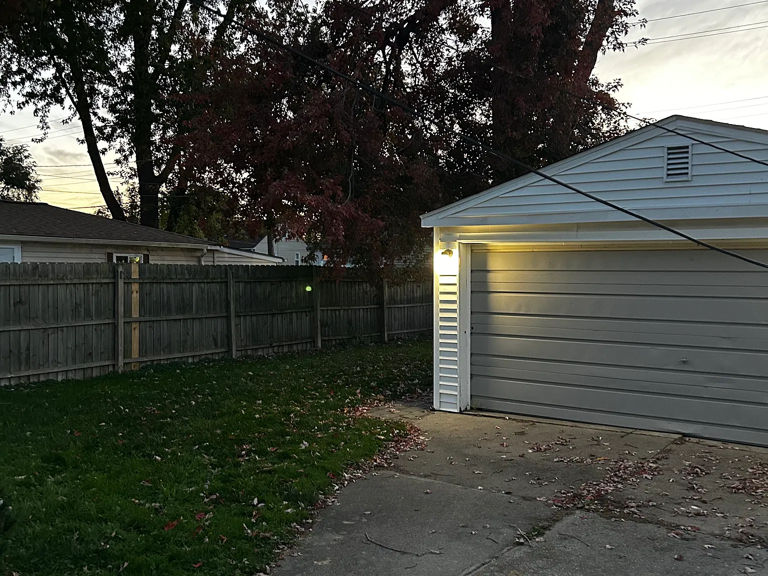 3 bed, 936 sqft, $1,500 — Photo 2