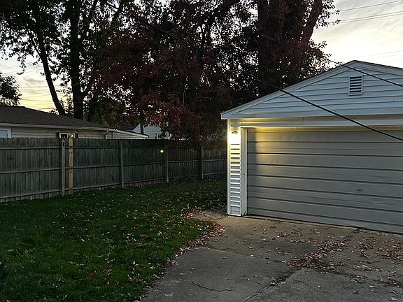 2nd image of 26711 Park Ct