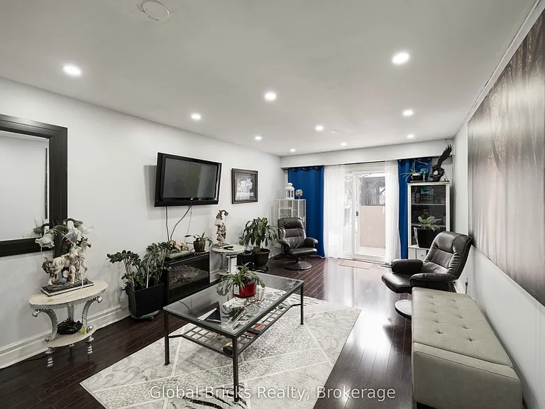 2936 Windjammer Rd — Photo 3