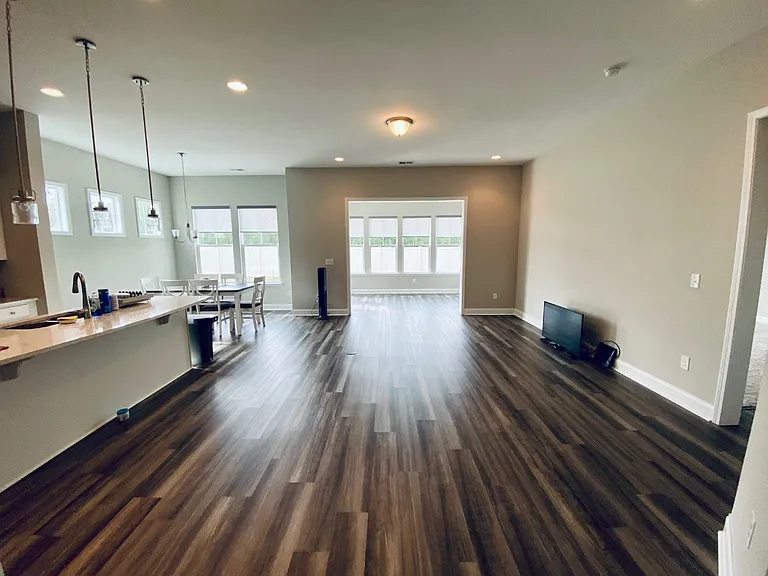 Living room_07072021