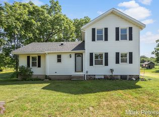 7652 Lincoln Lake Rd NE, Belding, MI 48809