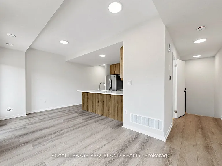 206 Matawin Ln — Photo 7