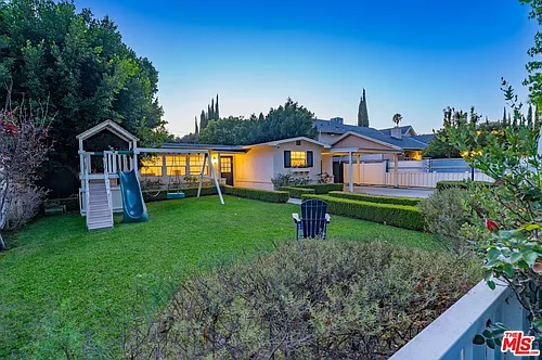 5525 Matilija Ave Photo 1