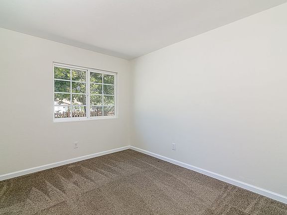5th image of 9447 Hornbuckle Dr
