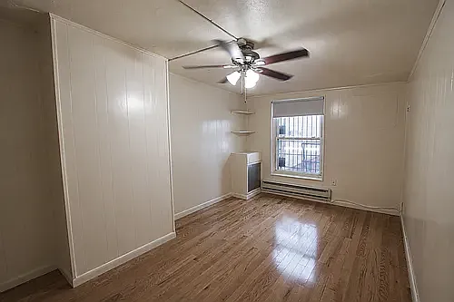 Robin Apartments — Photo 22