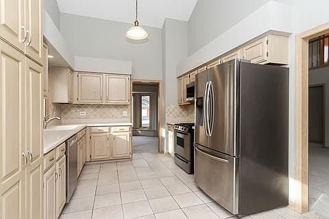 3rd image of 657 Dogleg Ln