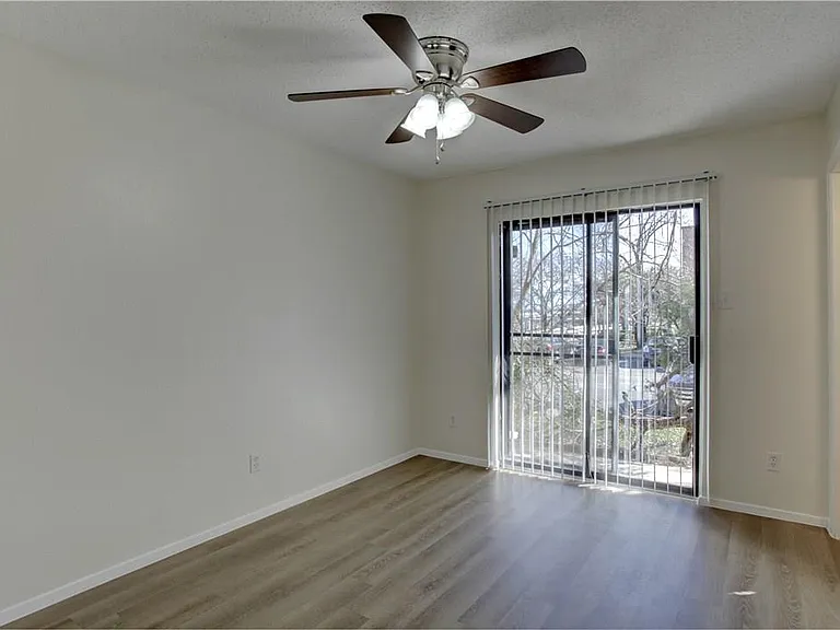 9079 Jollyville Rd #303 — Photo 17