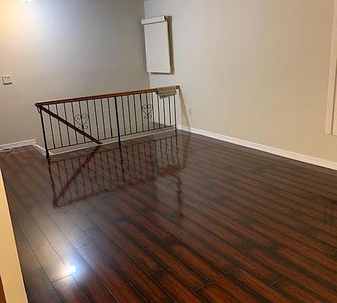 3rd image of 595 Correll Ave