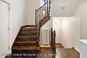 3rd image of 20 Oakley Pl