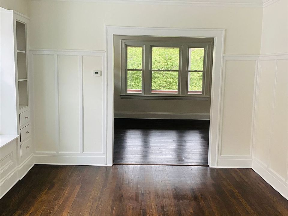 1st image of 2044 Lewis Dr