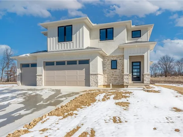 1311 Larson Ave, Warrensburg, MO 64093