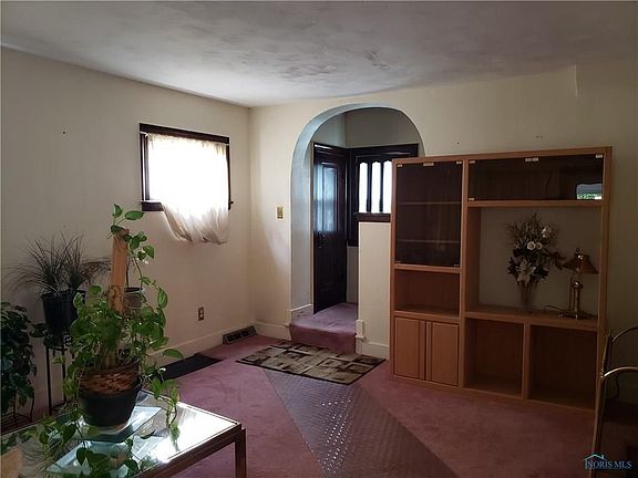 5th image of 3244 Northwood Ave