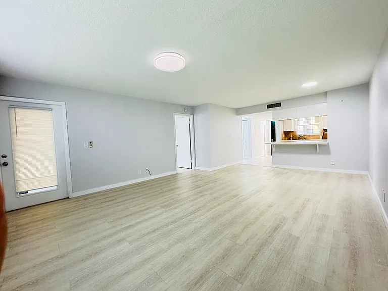 6323 La Costa Dr #H — Photo 14