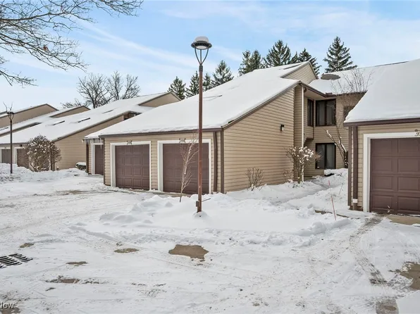 1404 Cleveland Heights Blvd, Cleveland Heights, OH 44121