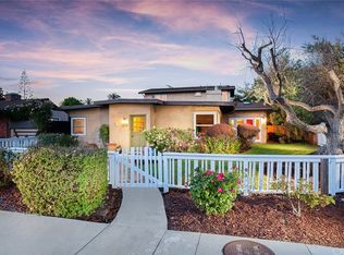 398 Flower St, Costa Mesa, CA 92627