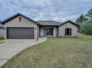 7050 Shadesbrook Cir, Tuscaloosa, AL 35405