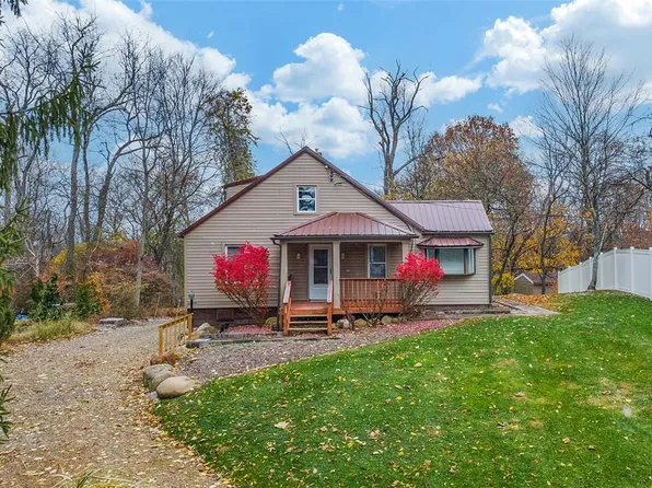 2609 Lah Rd, Gibsonia, PA 15044