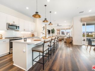 27525 Illumination Ct, Valencia, CA