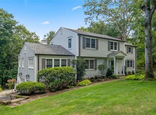 28 McKesson Hill Rd, Chappaqua, NY 10514
