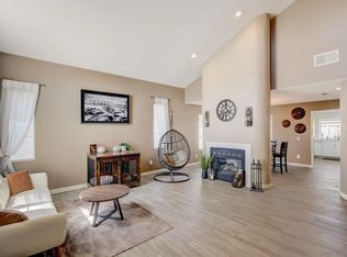 23856 Spring Branch Ct, Murrieta, CA 92562