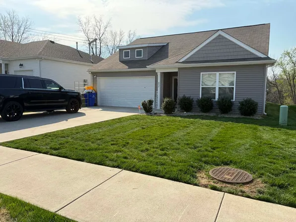 857 McFadin Station St, Bowling Green, KY 42103