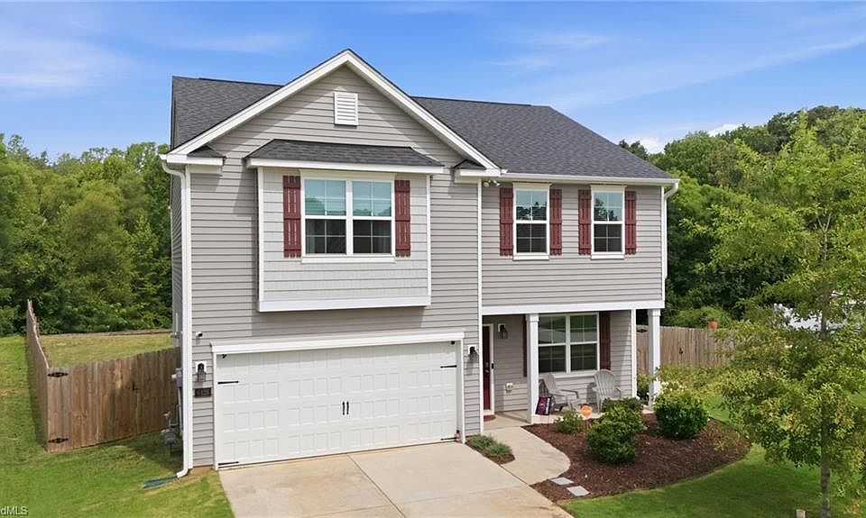 1st image of 6826 Bellawood Dr