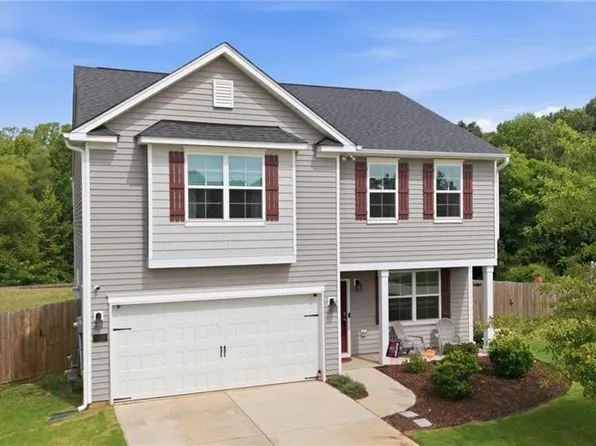 6826 Bellawood Dr, Trinity, NC 27370