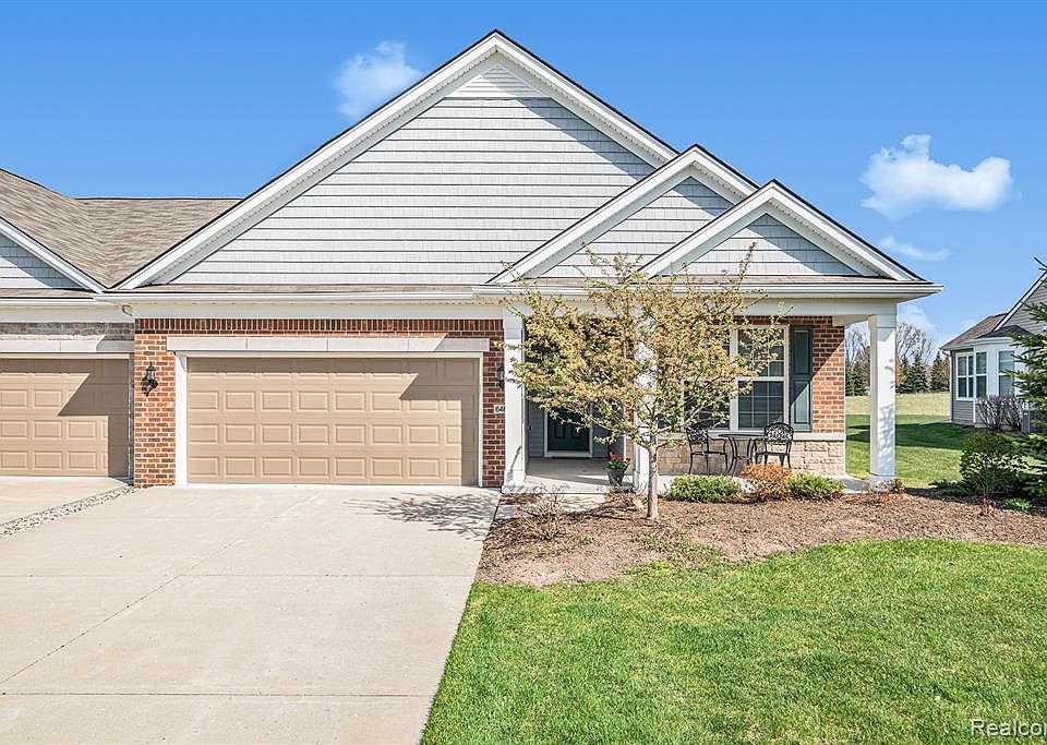1st image of 6462 Prairie Dunes Dr