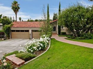 12141 Skyline Dr, Santa Ana, CA 92705