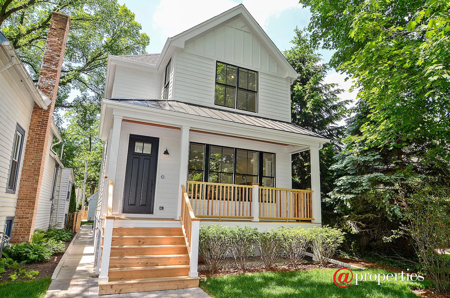 2128 Asbury Ave photo 1