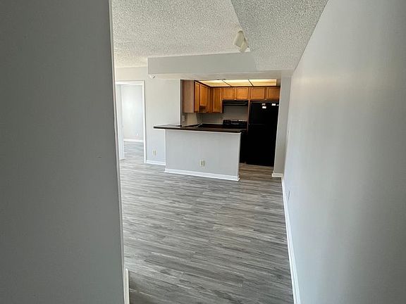 2nd image of 706 Executive Center Dr APT 34