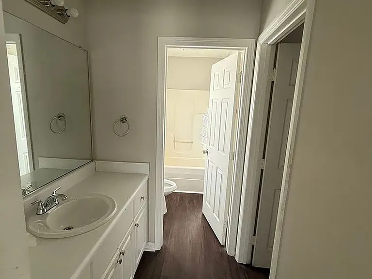 4331 Sanderling Dr — Photo 8