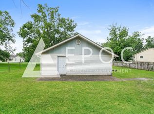 1615 Zeverly St, Winston Salem, NC 27127