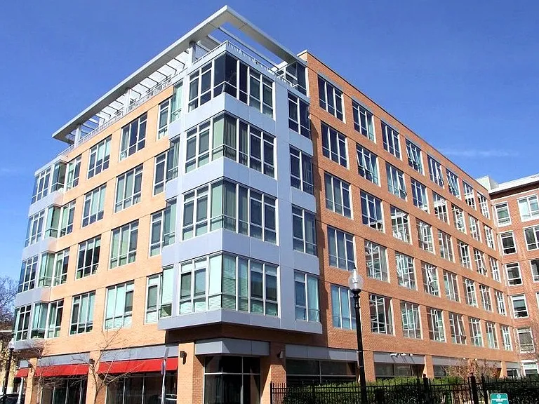 700 Harrison Ave #305 — Photo 36