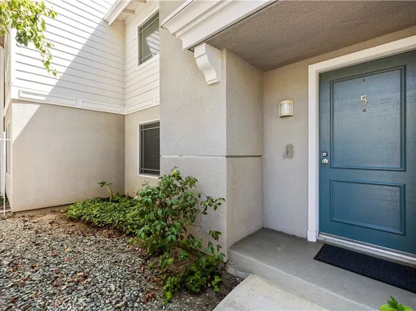 17810 Devonshire St Unit 5, Northridge, CA 91325