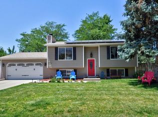 9936 S Aplomado Dr, Sandy, UT 84092