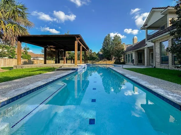 14 Spincaster Dr, Spring, TX 77389