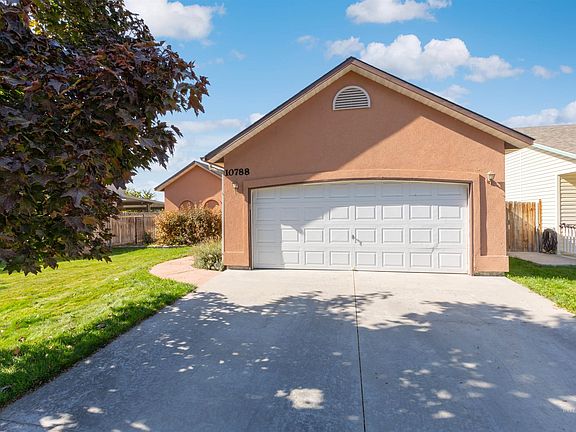 2nd image of 10788 Dragonfly Dr