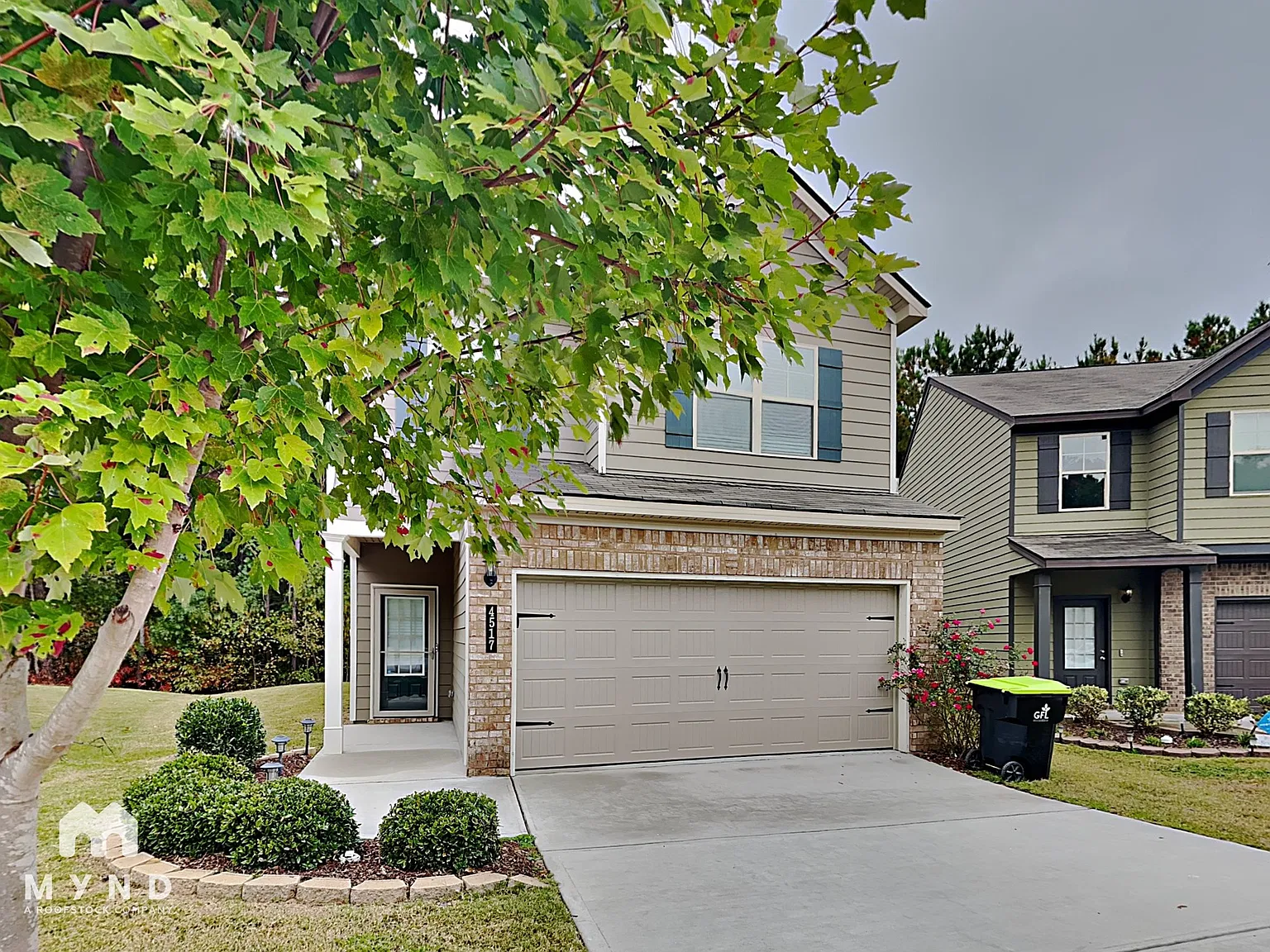 4 bed, 2.5 bath, 1621 sqft, $2,115 — Photo 1