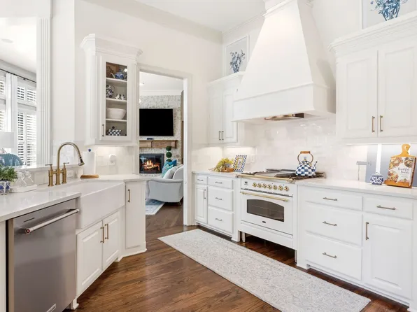 2320 Briar Ct, Frisco, TX 75034